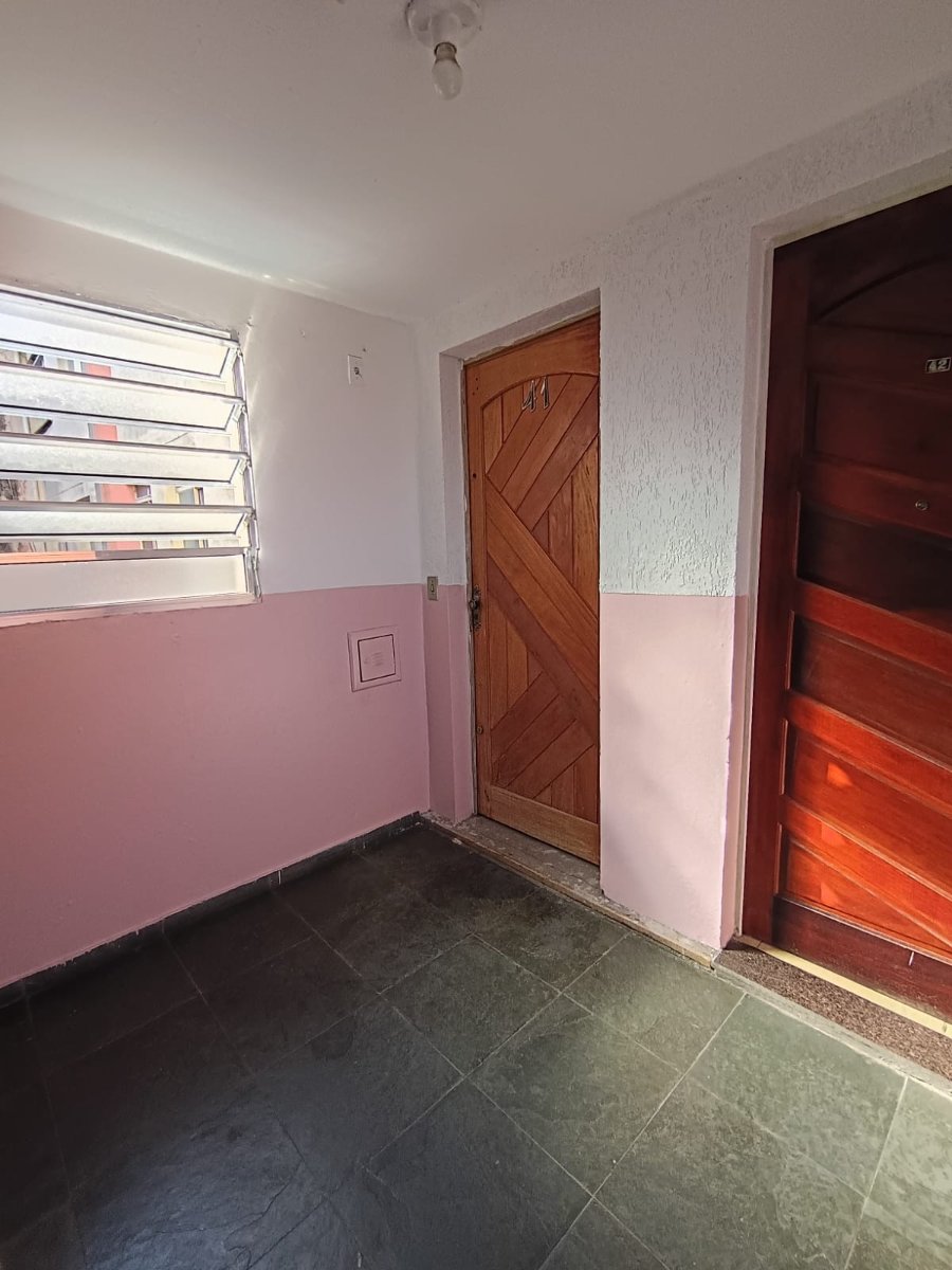 Apartamento CDHU em Taboão da Serra, SP — direto com proprietário