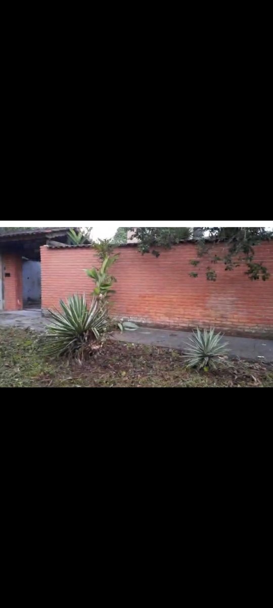 Vendo sobrado nessessita de reforma geral em Itanhaém, SP — direto com proprietário