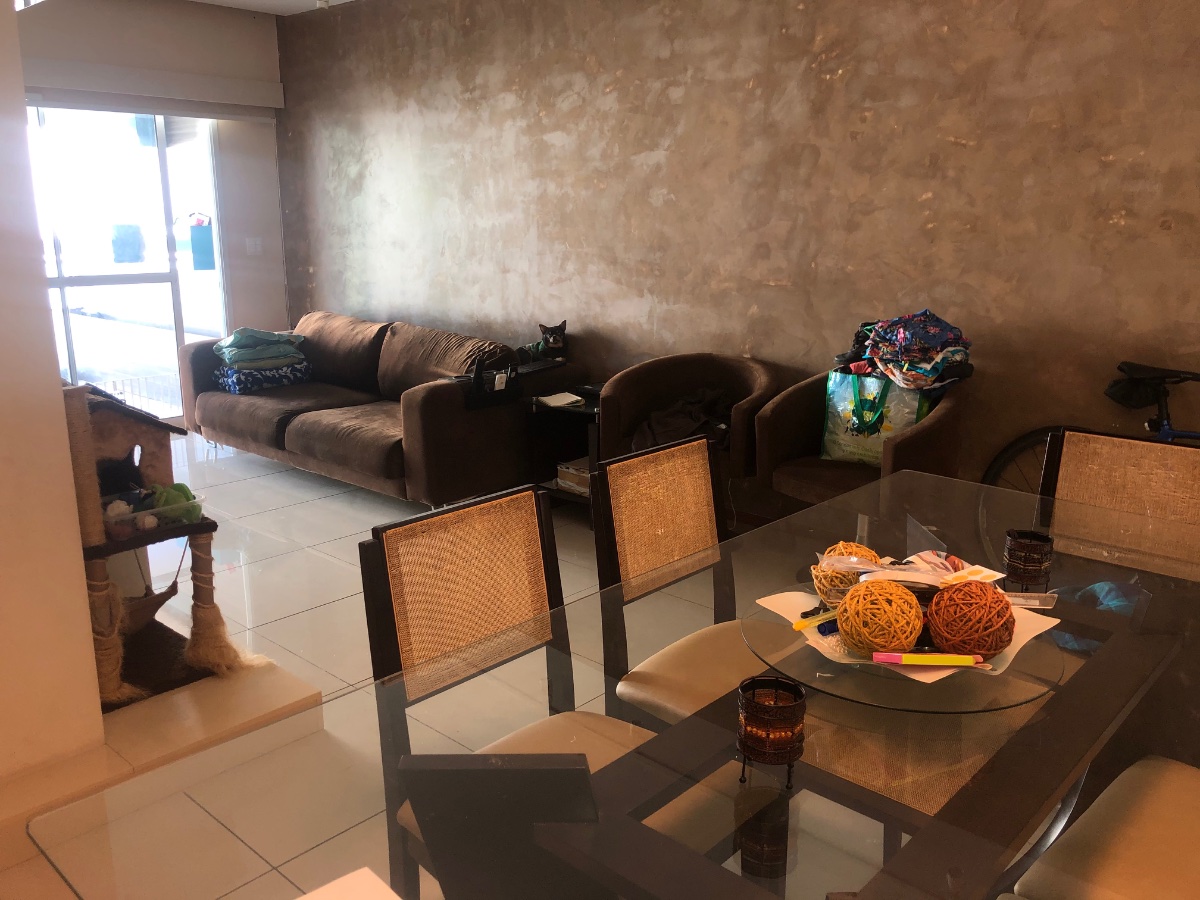 Apartamento 4 quartos em Camboinhas! em Niterói, RJ — direto com proprietário