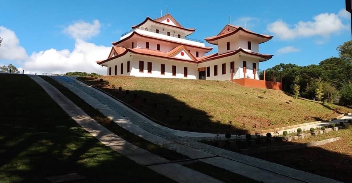 Castelo japonês Toyamajo em Campos do Jordão, SP — direto com proprietário