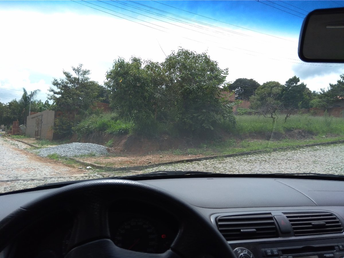 À VENDA LOTE DE 600M2, DE ESQUINA, BAIRRO NOVA CACHOEIRA EM RIO MANSO em Rio Manso, MG — direto com proprietário