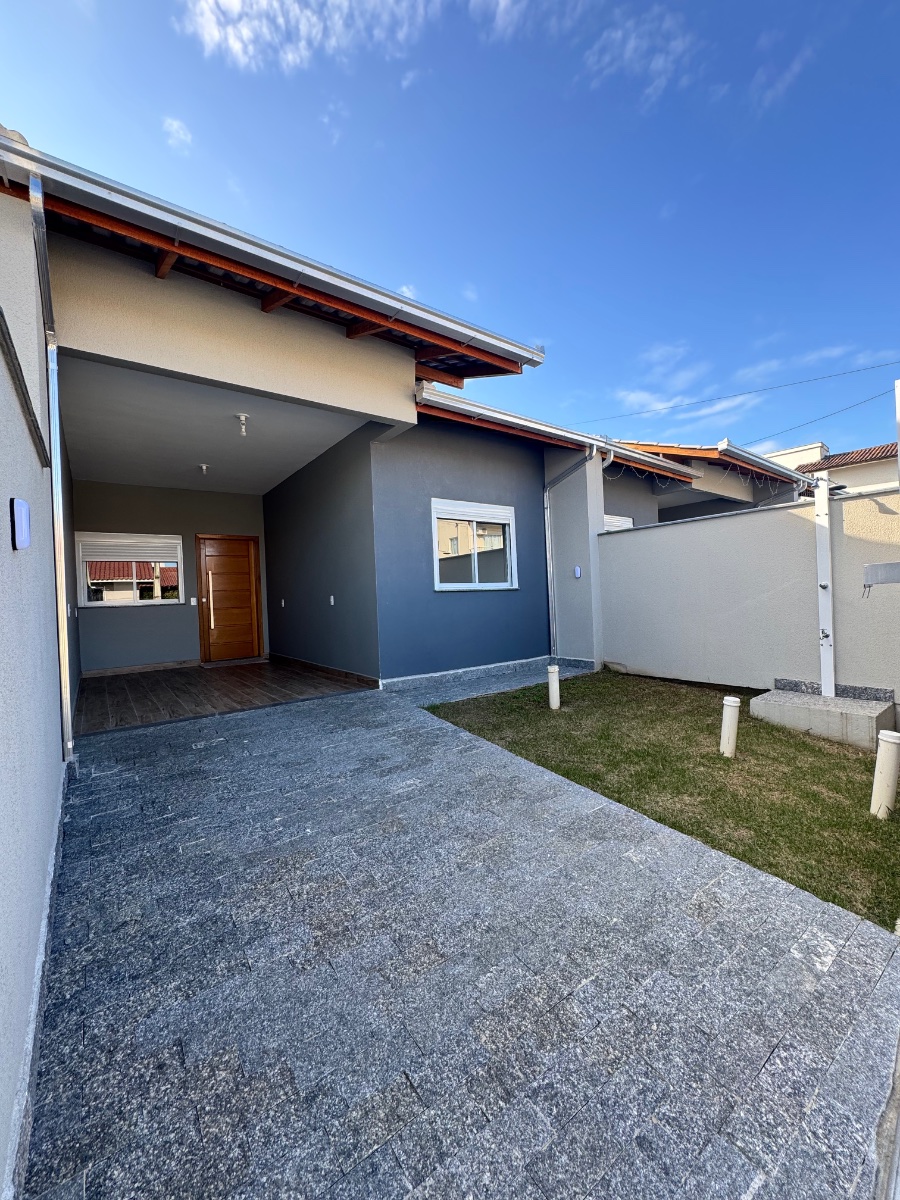 Casa com 3 dormitórios em Itacolomi, Balneário Piçarras — direto com proprietário