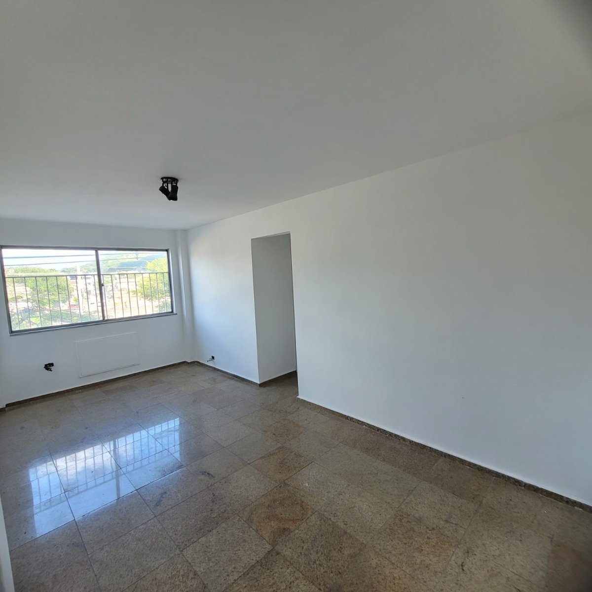 Apartamento 2 quartos, estação de campo grande, RJ - em Campo Grande, Rio de Janeiro — direto com proprietário
