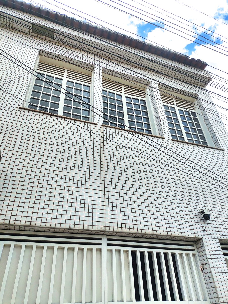 Casa e apartamentos para venda conjunta em Crato, CE — direto com proprietário